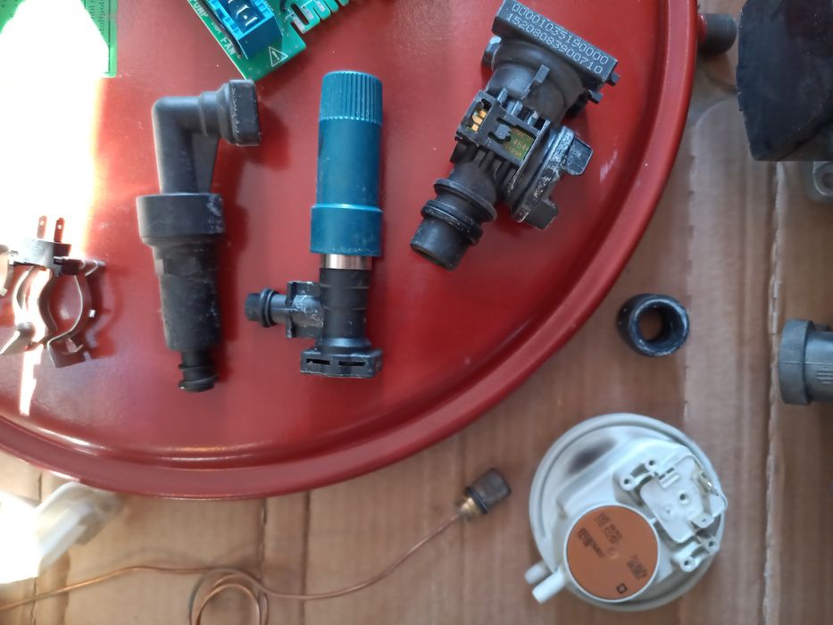 Saunier Duval Semia F24 Placa electronica Hidrobloc Presostat aer apa