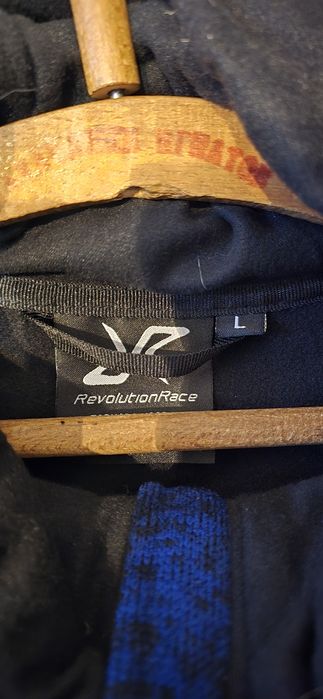 Revolution race туристически