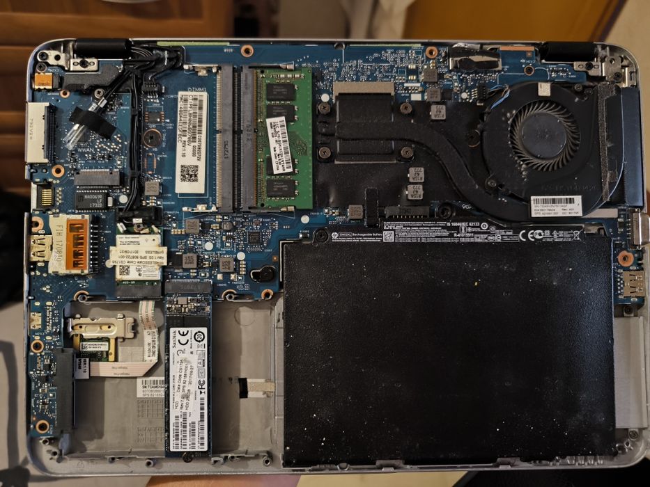 Ноутбук hp 830 g3