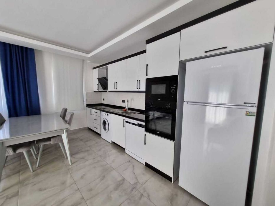 Продава се Тристаен апартамент в София, Надежда 2 - 94 кв.м за 1703 €/кв.м - Снимка #1