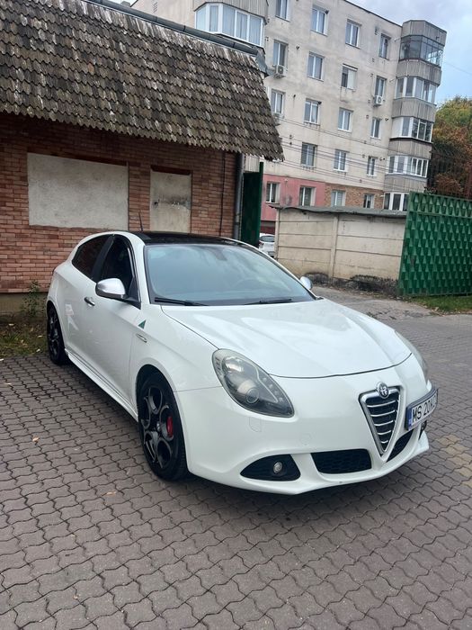 ALFA ROMEO Giulietta 2010 — imagine 2