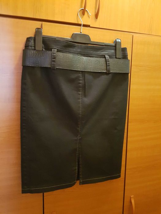 fustă damă cu curea inclusă, mărimea 44-46