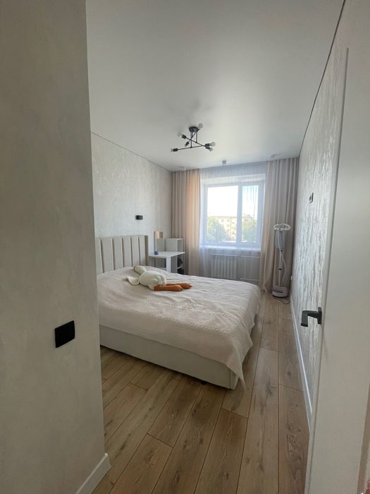 Продам  евро-трехкомнатную квартиру