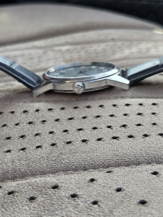 Продам часы TISSOT
