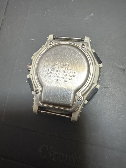 Casio ws-300 трябва да смени батерия