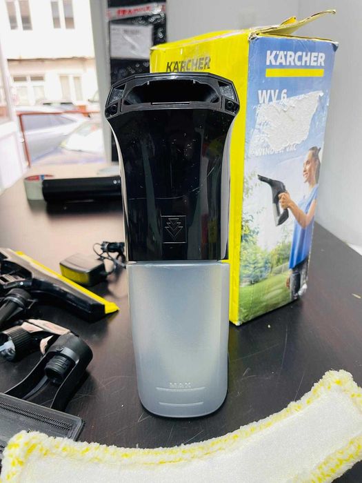 Aspirator de ferestre Kärcher WV 6 Plus Multi Black Edition