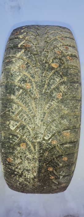 Зимние покрышки б/у