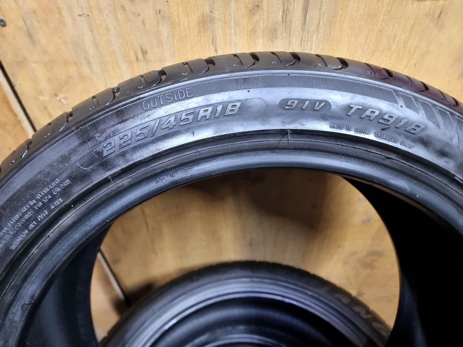 Комплект летних 225/45/18 TRIANGLE SPORT