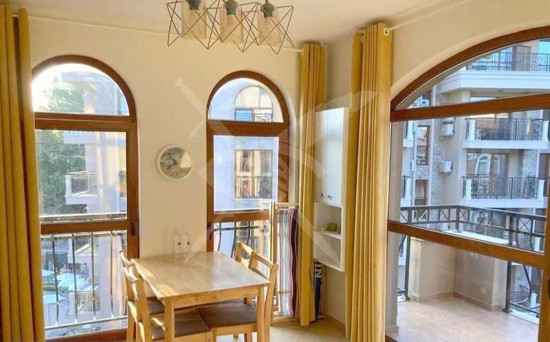 Продава се Двустаен апартамент в к.к. Слънчев бряг - 47 кв.м за 1660 €/кв.м - Снимка #3