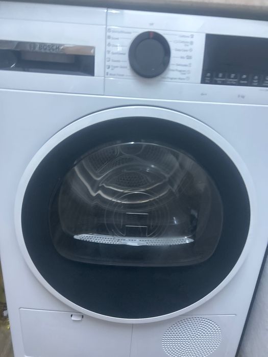 Сушилня Bosch с ТЕРМОПОМПА серия 6 нова!