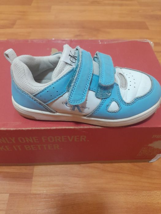 Pantofi sport Calvin Klein,copii 3-6 ani,mărime 27,brant 17 cm