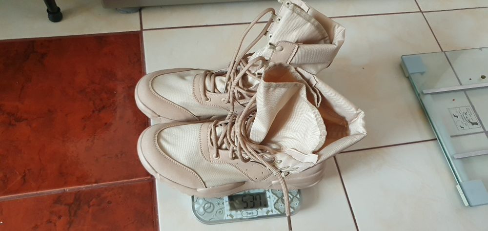Bocanci vara 42 combat