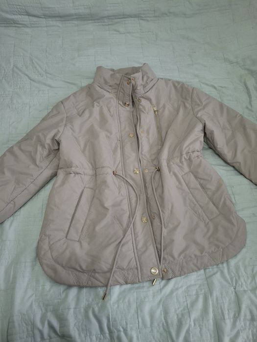 Осень, весна куртка сатылады