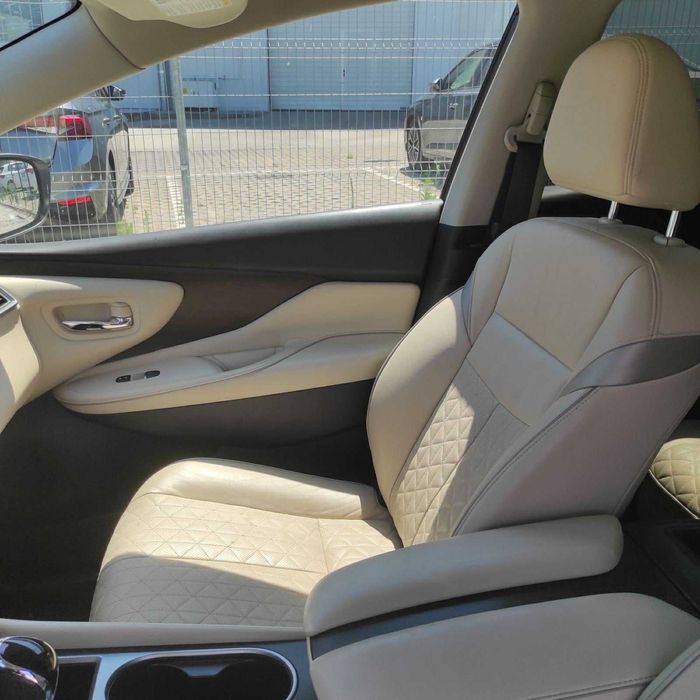 Nissan Murano platinum