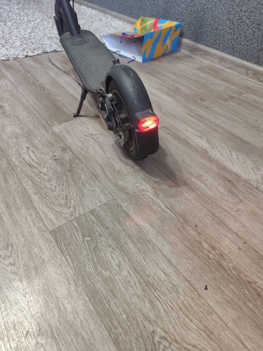 Продам самокат xiaomi pr0 20