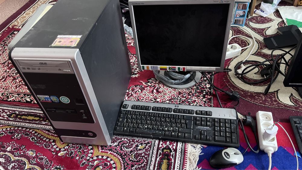 Настольный компьютер