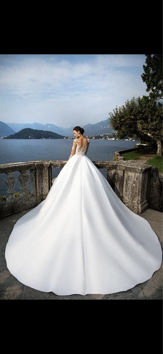 Vand rochie mireasa Milla Nova