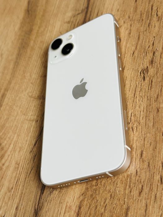 Продам Iphone 13