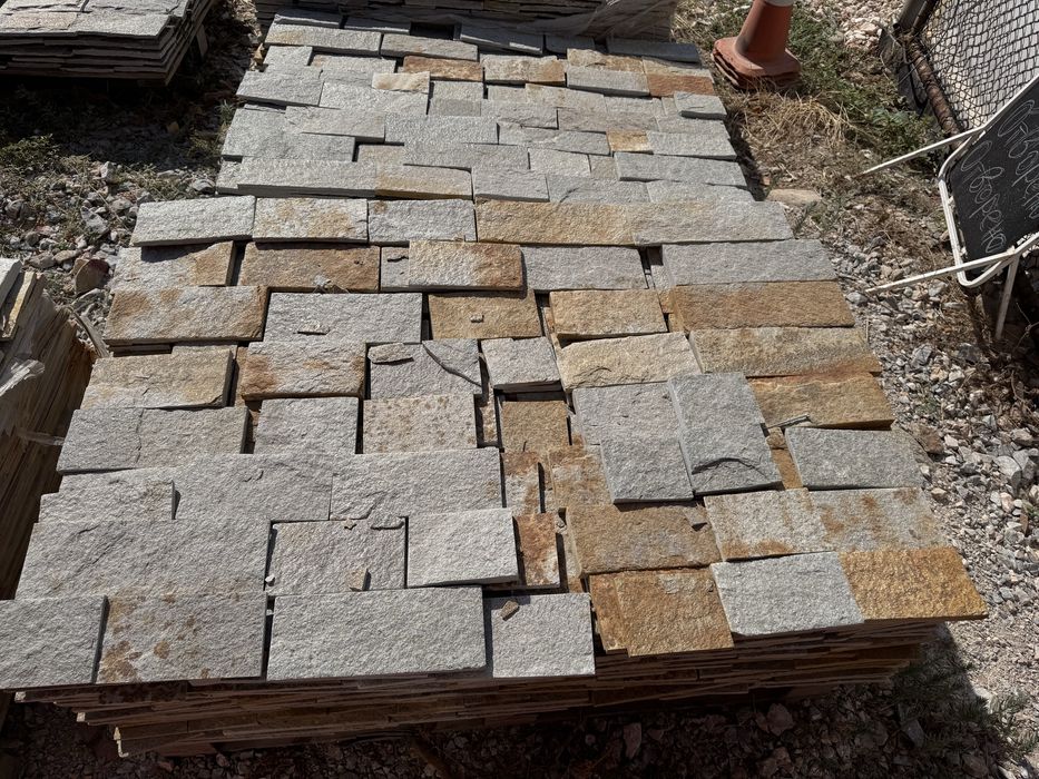 ПРОМО! Оформен камък естествен гнайс 10см