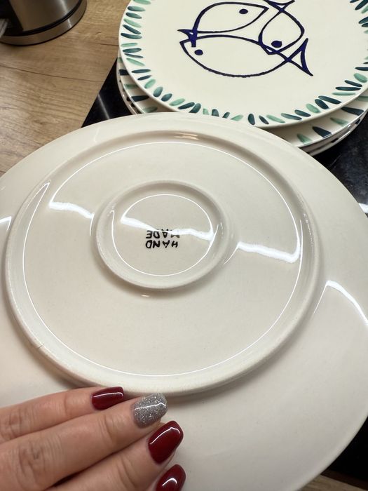 Продам набор тарелок