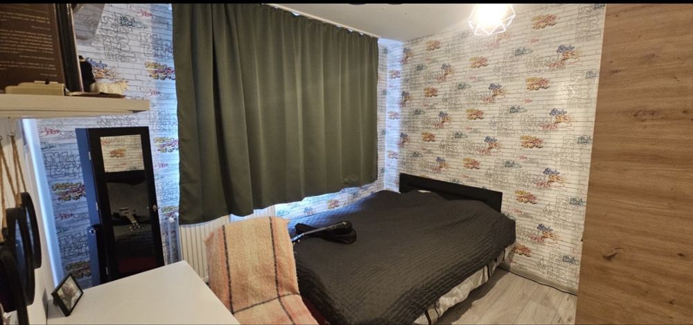 Apartament 4 camere si 2 bai