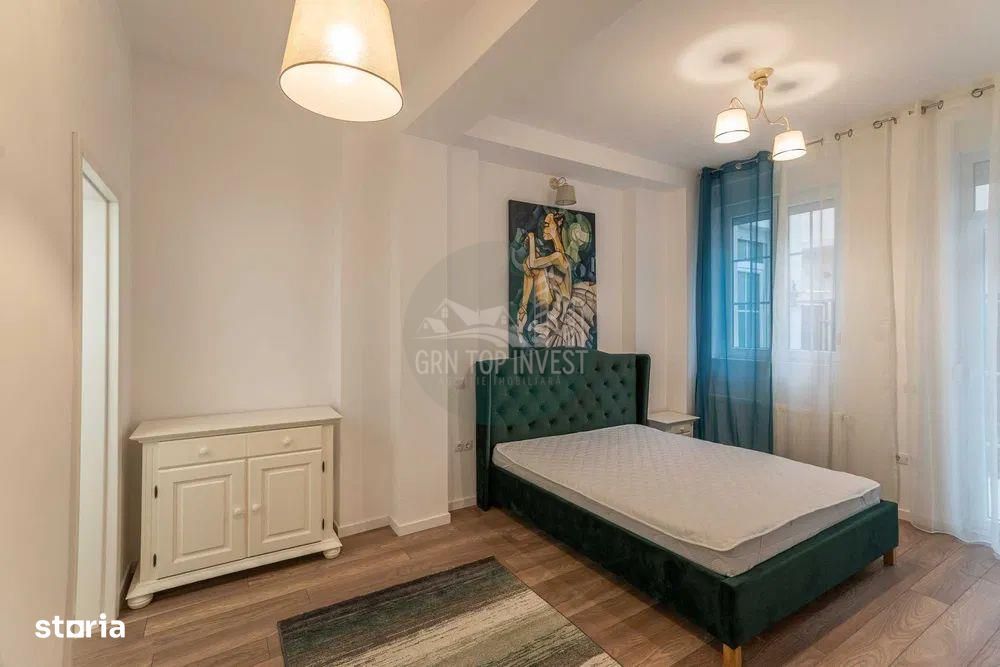 Apartament de LUX 3 camere si curte Parc Sub Arini