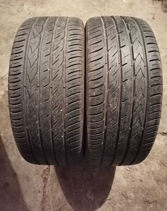 Продавам 2 броя летни гуми 225.45.17 дот 2019 Viking