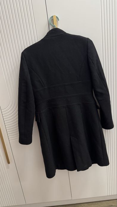 Пальто Зара женская