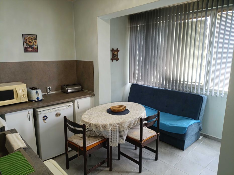 Дава се под наем Двустаен апартамент в Варна, Възраждане 1 - 43 кв.м за 320 € - Снимка #3