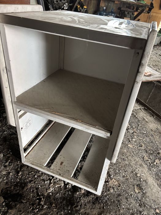 Прилавок или тумба