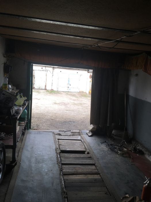 Гараж яма погреб