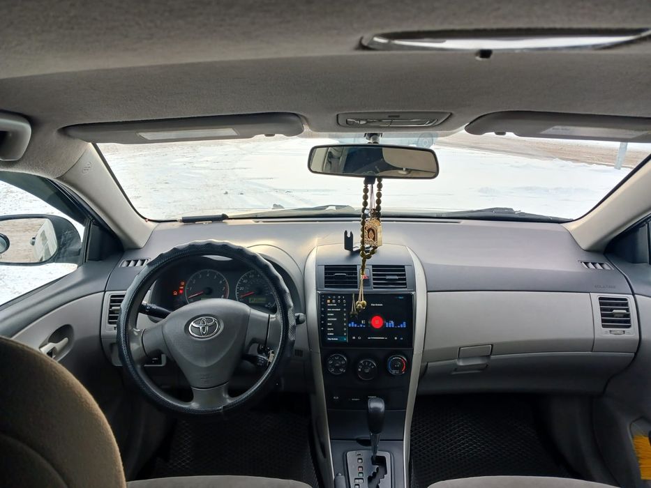 Срочна продам Toyota corolla 2008