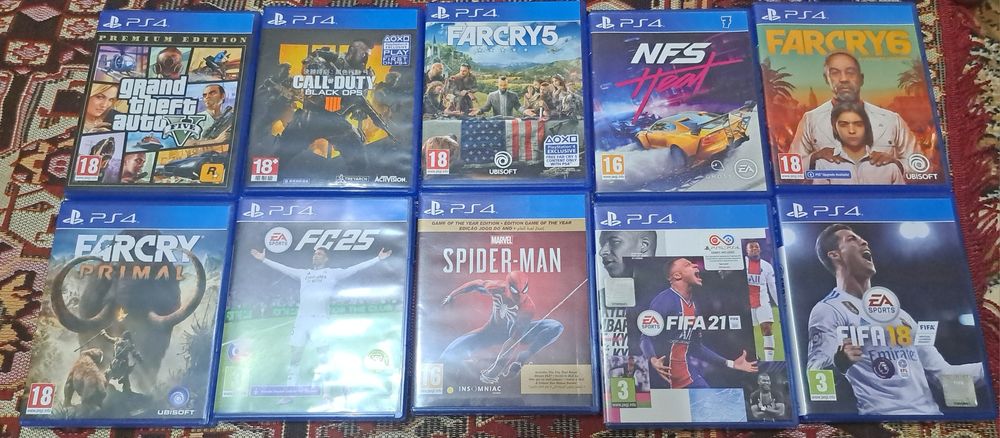 Se vinde PlayStation 4