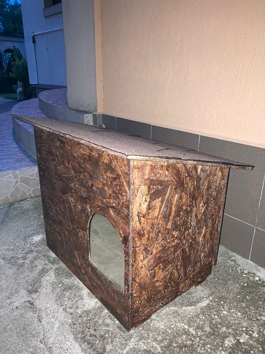 Cușcă / Căsuță / Cotet pentru Animale de Companie – Talie Mică - Mare