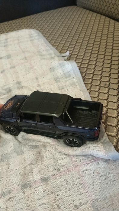 Железные машинки