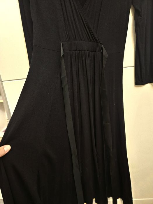 Rochie neagra lungime medie