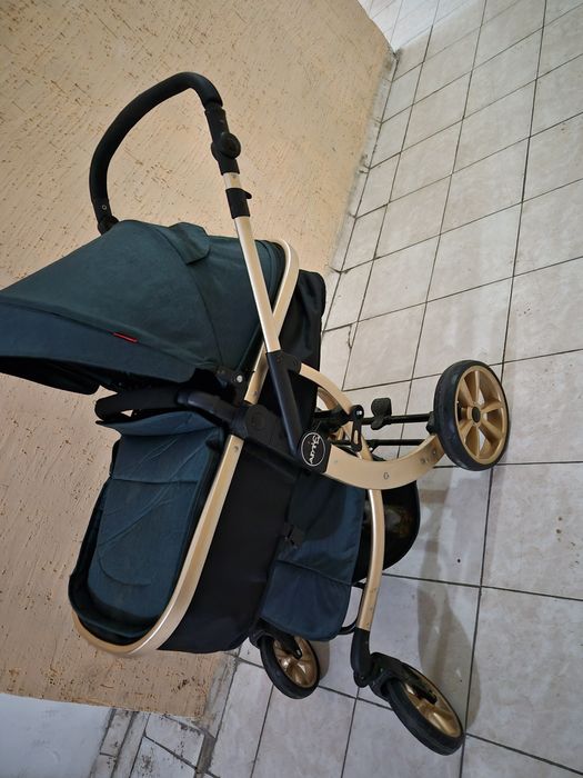 Детская коляска продам