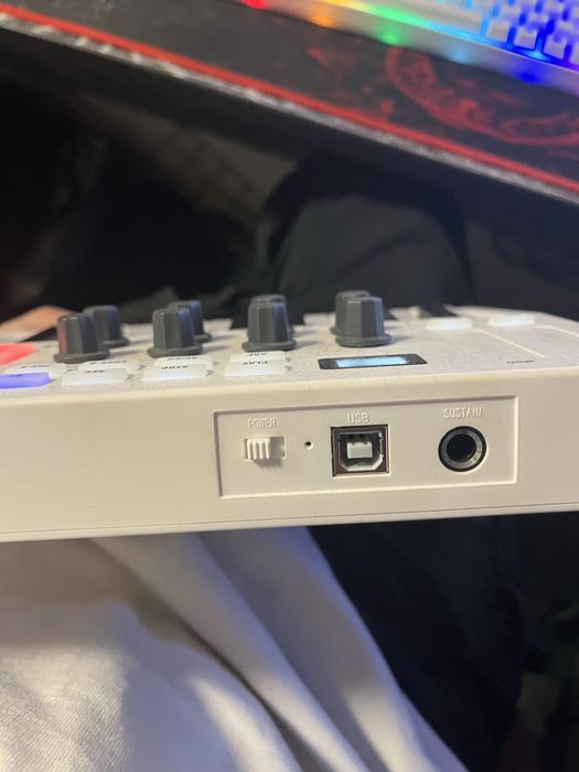 Midi controller и синтезатор