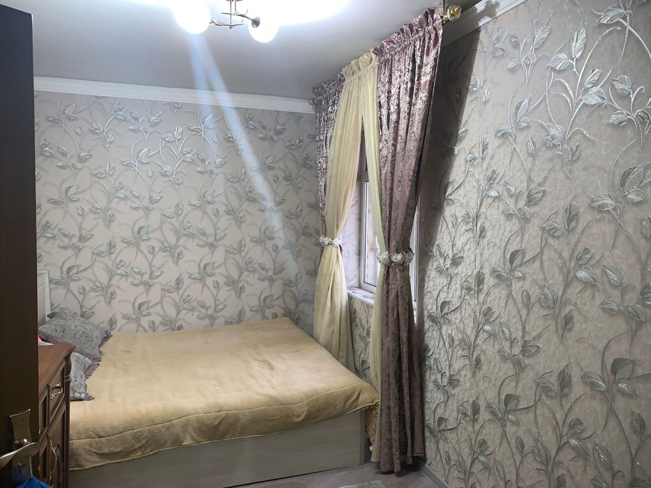 Центрдан дом сотилади!! 2 xona Kirpichniyda tabakadan sal otib