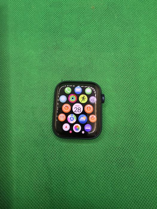 Apple Watch Seria 6 44MM GPS•Amanet Lazar Crangasi •43629