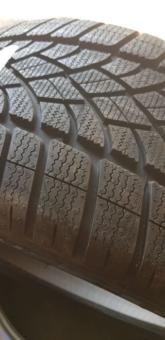НОВИ ЗИМНИ-20цола-255/35-1бр.-260лв."DUNLOP " "