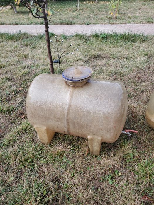 Butoaie fibră sticlă pentru vin100-150 litri
