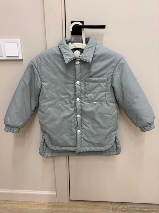 Демисезонная курточка для девочки