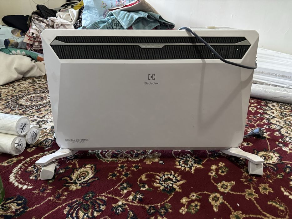 Конвектор Electrolux ECH/RI
