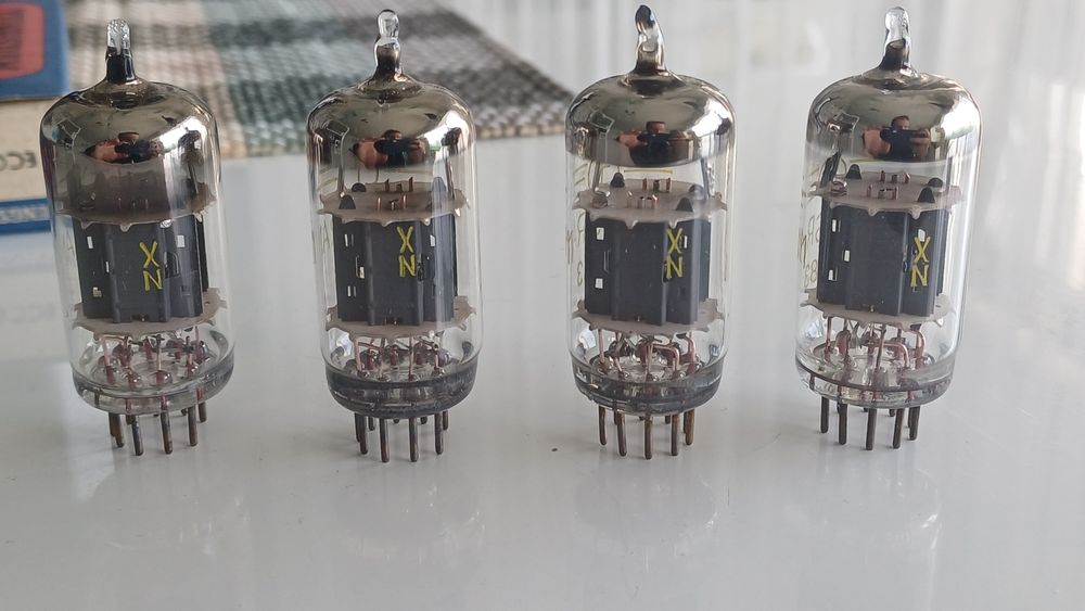 4 Tuburi / lampi ECC83 Tungsram NOS (NEW OLD STOCK)