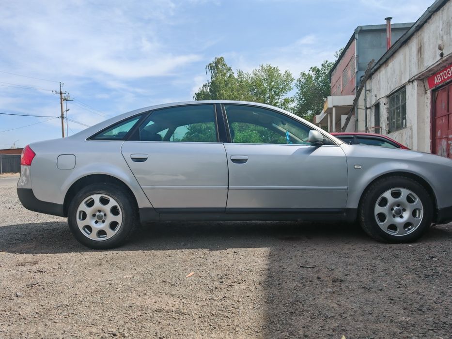 Продам Audi A6 C5 1997 г. в в хорошем состоянии
