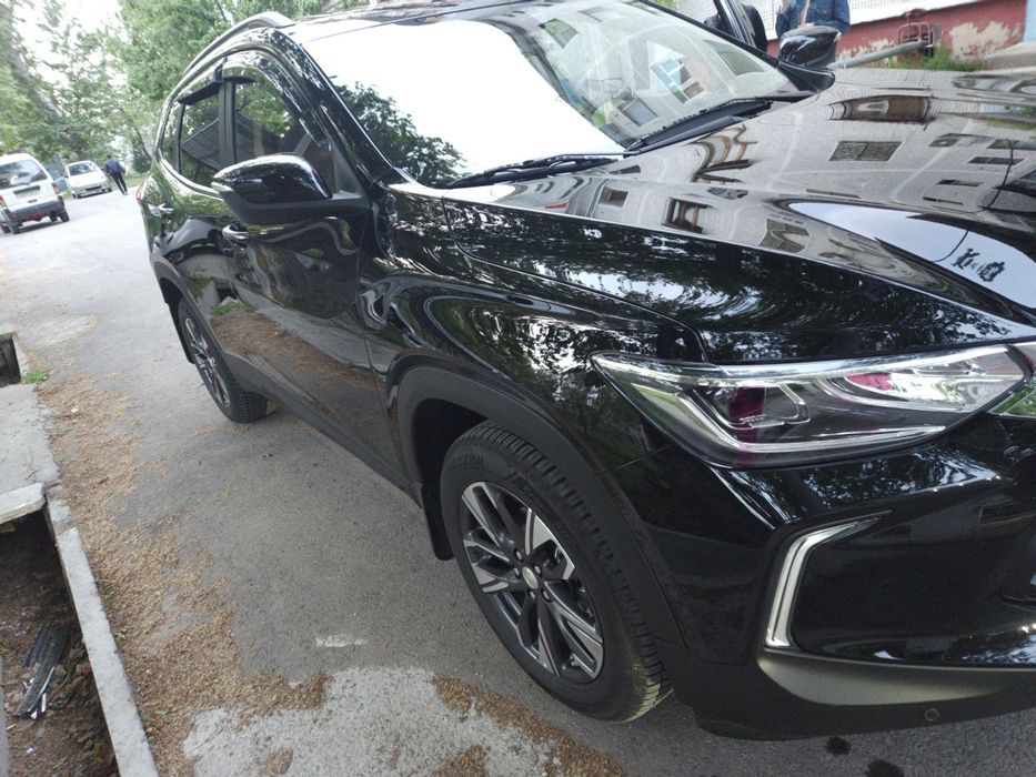 Chevrolet Tracker 2023 — 3