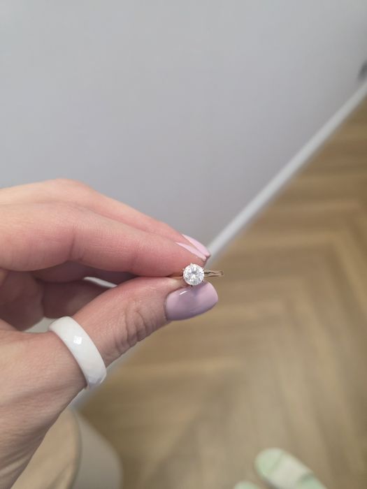 Продам золотое кольцо