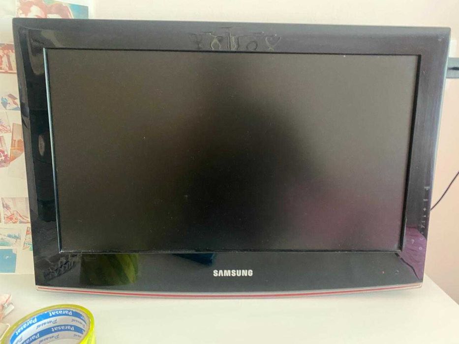 Продам телевизор Samsung