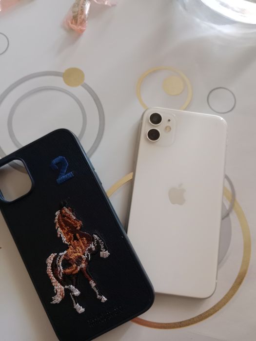 iPhone 11 сатылады